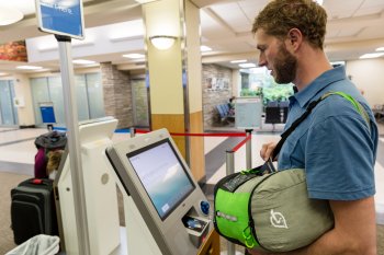 men using Hacky Pack at airport